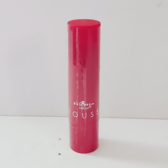 ⭐4/$15 Italia Deluxe Mousse Matte Lipstick Stiletto Red - Picture 4 of 8